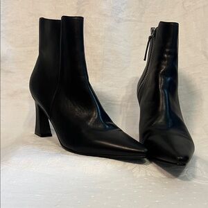 Elegant Black Leather Heeled Boots for Women
